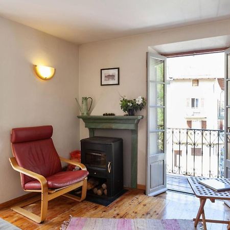 Sunny 1-Bed Apartment In Lovely Mountain Village La Brigue Εξωτερικό φωτογραφία