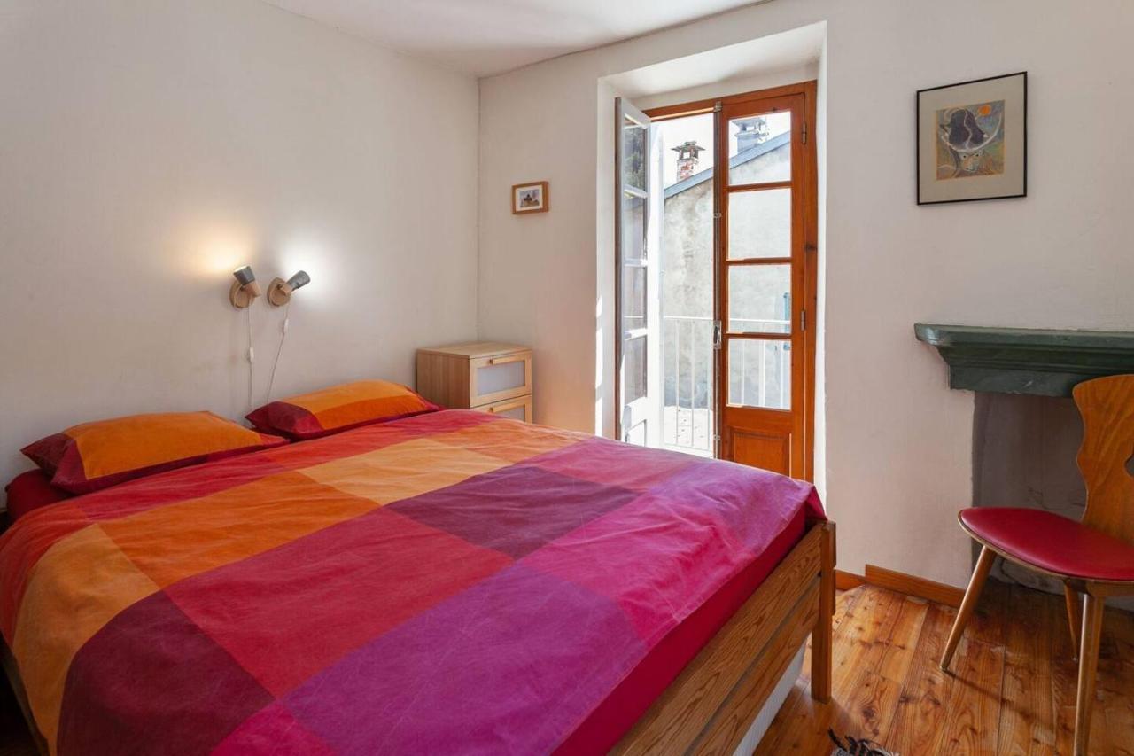 Sunny 1-Bed Apartment In Lovely Mountain Village La Brigue Εξωτερικό φωτογραφία