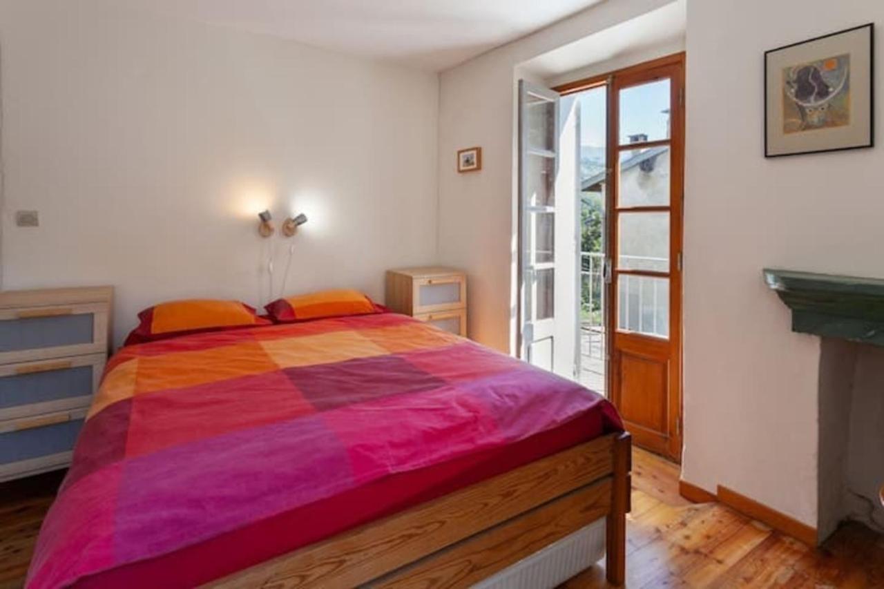 Sunny 1-Bed Apartment In Lovely Mountain Village La Brigue Εξωτερικό φωτογραφία