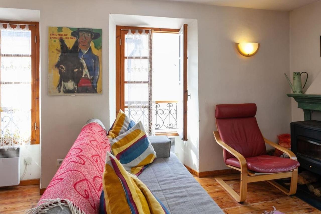 Sunny 1-Bed Apartment In Lovely Mountain Village La Brigue Εξωτερικό φωτογραφία