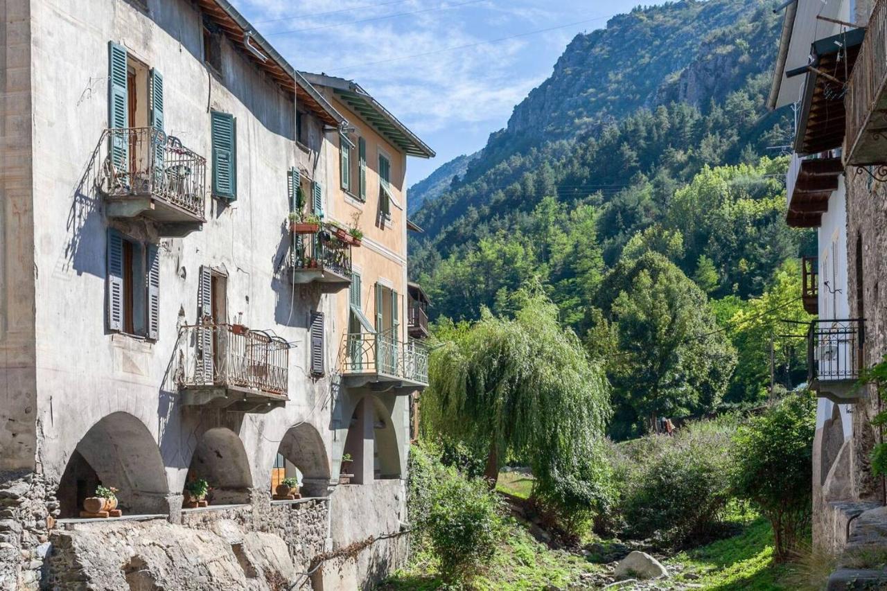 Sunny 1-Bed Apartment In Lovely Mountain Village La Brigue Εξωτερικό φωτογραφία